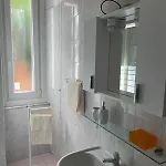 Casa Alice A 2 Passi Dal Centro 55 Mt 2 * Trieste