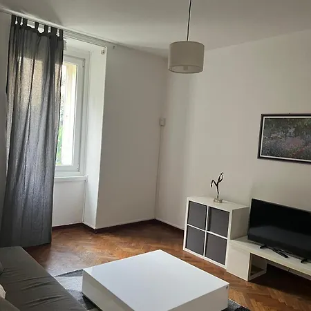 Casa Alice A 2 Passi Dal Centro 55 Mt 2 Terst