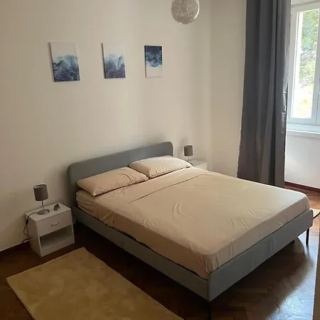 Casa Alice A 2 Passi Dal Centro 55 Mt 2 شقة *