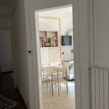 Apartment Casa Alice A 2 Passi Dal Centro 55 Mt 2
