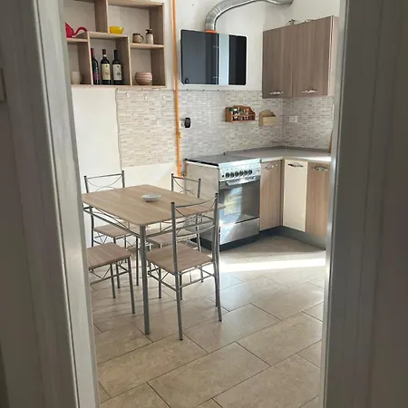 Casa Alice A 2 Passi Dal Centro 55 Mt 2 Terst