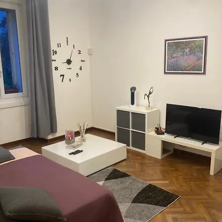 Apartment Casa Alice A 2 Passi Dal Centro 55 Mt 2